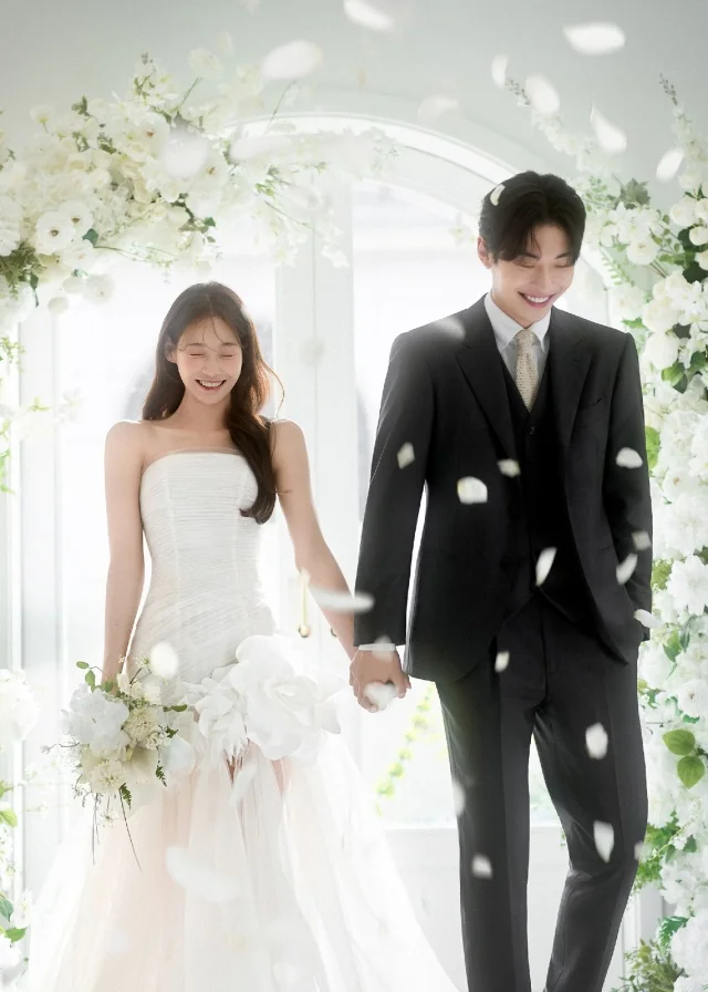 최신 인기 웨딩스튜디오[아우라스튜디오] - 아우라2