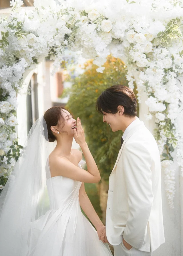 최신 인기 웨딩스튜디오[아우라스튜디오] - 아우라4