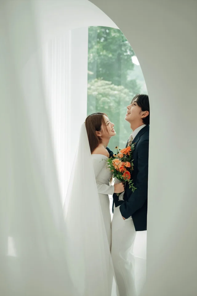 최신 인기 웨딩스튜디오 [라흐스튜디오] - 라흐24